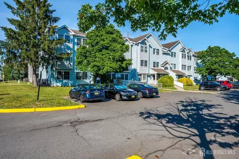 626 Edpas Rd, New Brunswick, NJ 08901