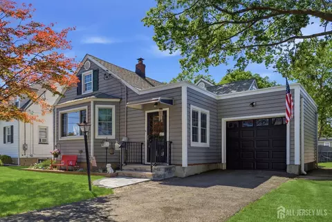 440 3rd St, Dunellen, NJ 08812