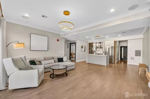 414 New York Ave #1, Jersey City, NJ 07307