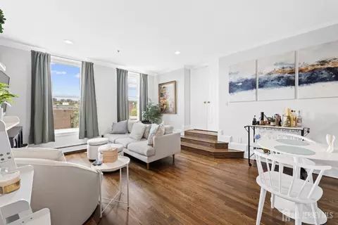 1115 Willow Ave #401, Hoboken, NJ 07030