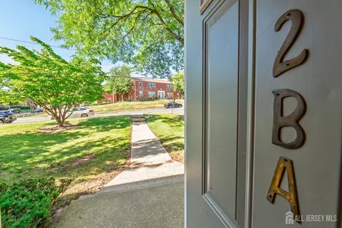 Entry Way - 93 Fox Rd #2A, Edison, NJ 08817 photo 1 of 1