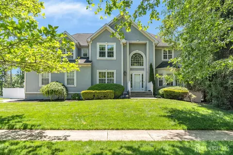 2 Mapleton Rd, Old Bridge, NJ 08857