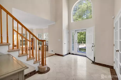 Entry Way - 2 Mapleton Rd, Old Bridge, NJ 08857 photo 4 of 8