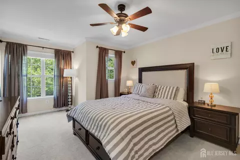 Bedroom - 2 Mapleton Rd, Old Bridge, NJ 08857 photo 6 of 8