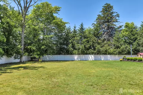 Exterior - 2 Mapleton Rd, Old Bridge, NJ 08857 photo 13 of 19
