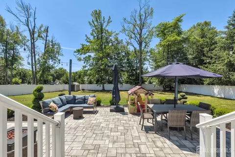 Exterior - 2 Mapleton Rd, Old Bridge, NJ 08857 photo 4 of 19
