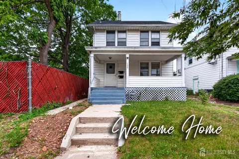 126 Jones Ave, New Brunswick, NJ 08901