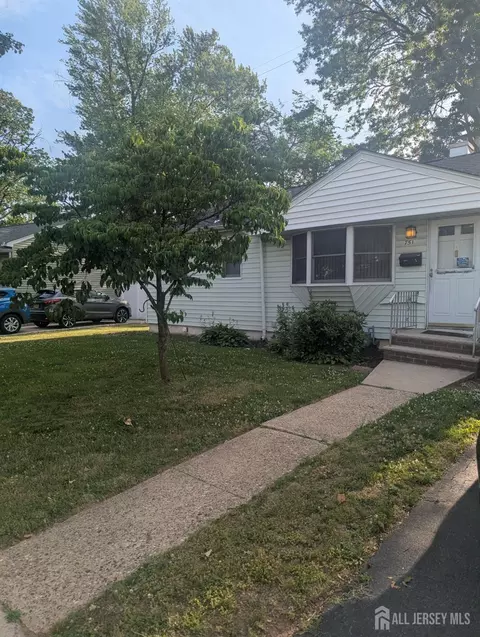 751 Rutherford Ave, Woodbridge, NJ 07095