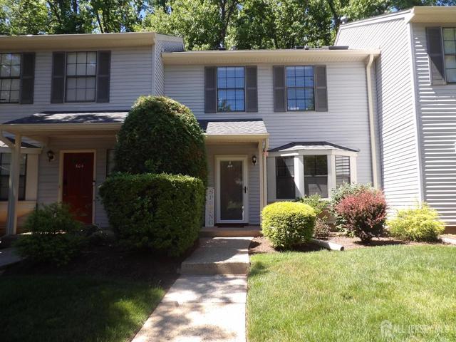 605 Timber Oaks Rd, Edison, NJ 08820