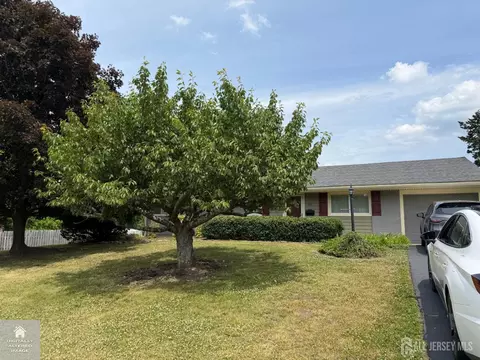 38 New Rd, South Brunswick, NJ 08824