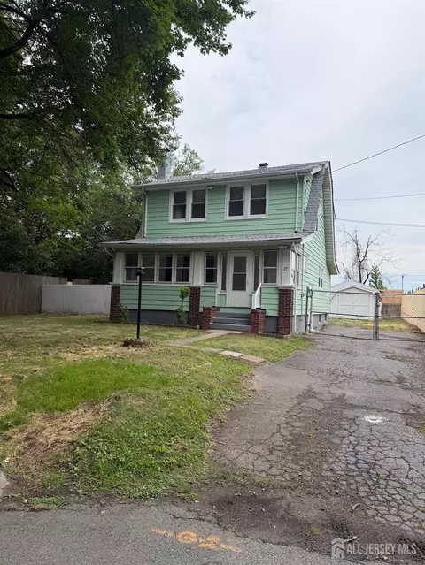 27 Serviss Ave, East Brunswick, NJ 08816