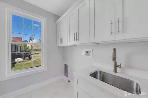 Other - 21 King St, Edison, NJ 08820 photo 9 of 13