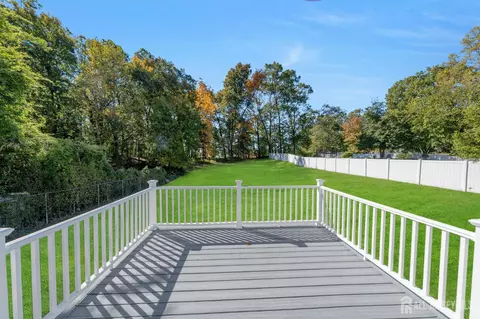Exterior - 21 King St, Edison, NJ 08820 photo 5 of 7