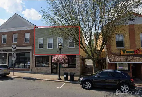 112 Main St, Hightstown, NJ 08520