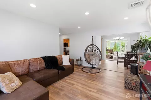 Other - 16 E Pleasant Ave, Sewaren, NJ 07077 photo 6 of 11
