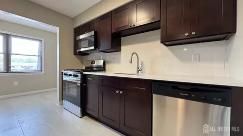 Kitchen - 1511 Raspberry Ct, Edison, NJ 08817 photo 4 of 4