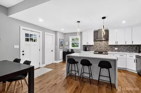 336 North Ave, Garwood, NJ 07027