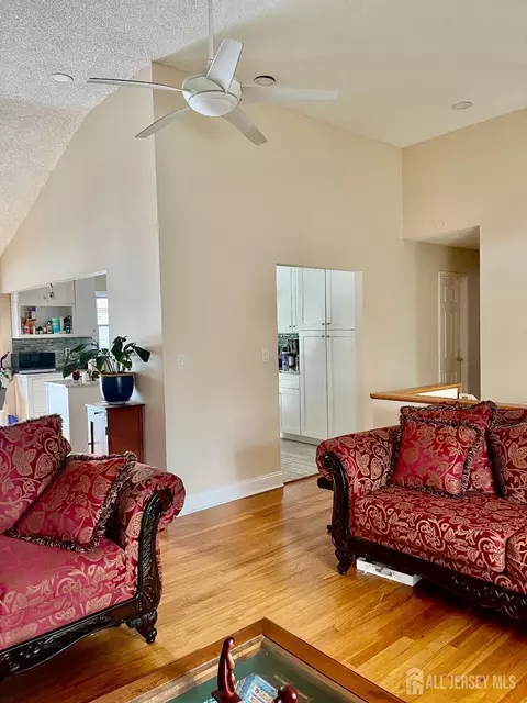 Other - 101 Lee Dr, Middlesex, NJ 08846 photo 2 of 5