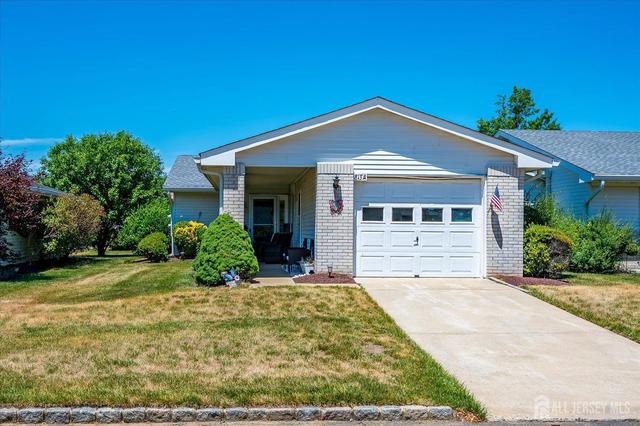 813 Deal Rd # -A, Monroe, NJ 08831