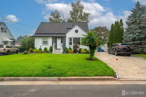 156 Baker Ave, South Plainfield, NJ 07080