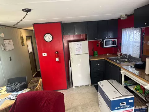 2505 Woodbridge Ave #14L, Edison, NJ 08817