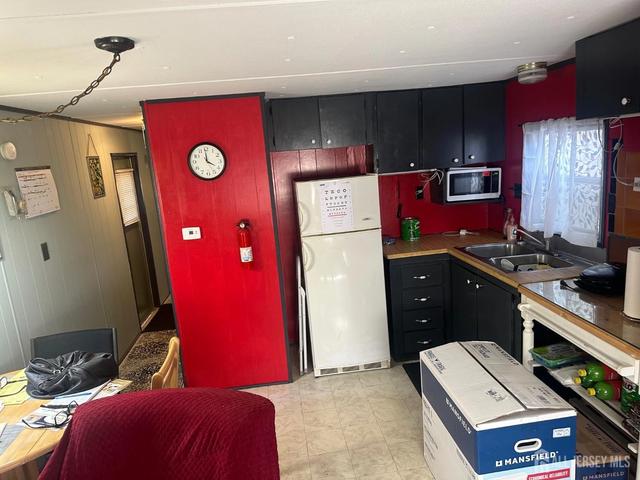 2505 Woodbridge Ave #14L, Edison, NJ 08817