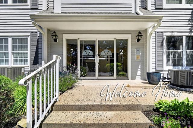 204 Raintree Ct, Helmetta, NJ 08828