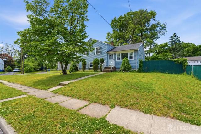 218 Schillaci Ln, South Plainfield, NJ 07080