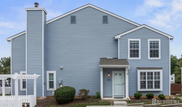 85 Almond Dr, Somerset, NJ 08873
