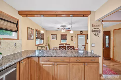 4 Farmbrook Dr, Old Bridge, NJ 08857 photo 16