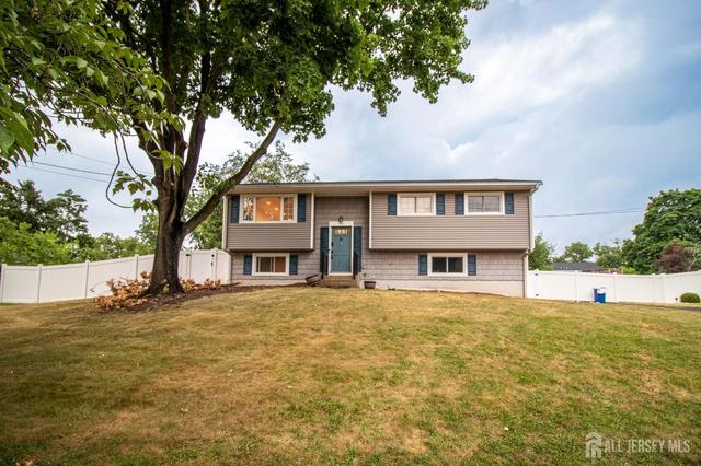 343 Perrine Ave, Piscataway, NJ 08854