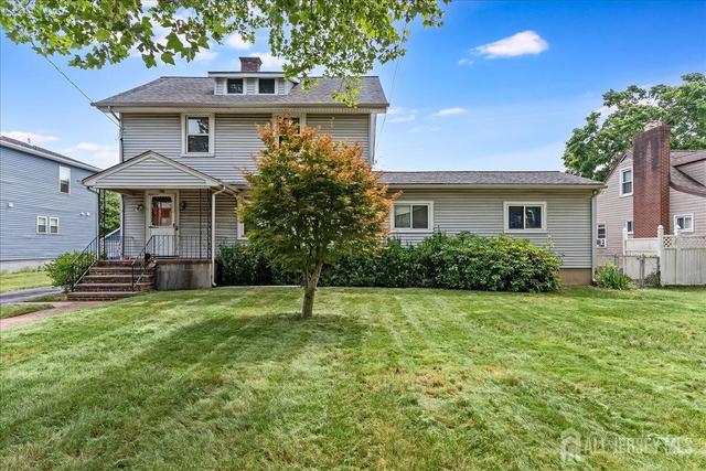 425 N New Market Rd, Piscataway, NJ 08854