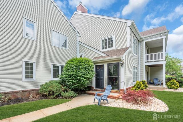90 Winthrop Rd, Monroe, NJ 08831