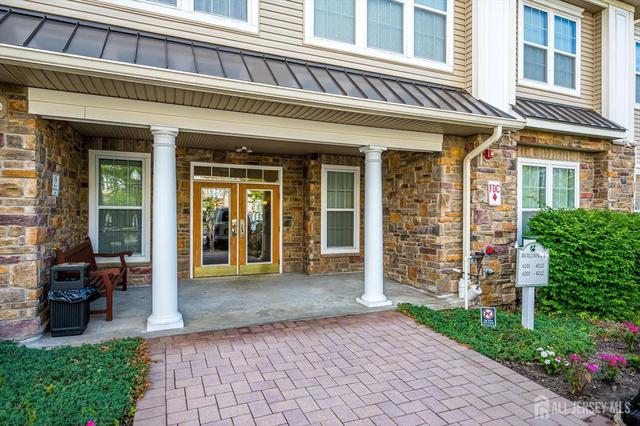 4110 Cedar Village Blvd, East Brunswick, NJ 08816