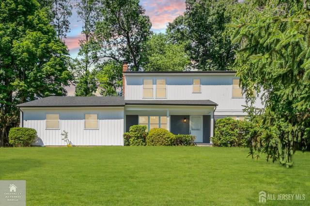 6 Conover Ct, East Brunswick, NJ 08816