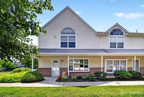111 Sassafras Ct, North Brunswick, NJ 08902
