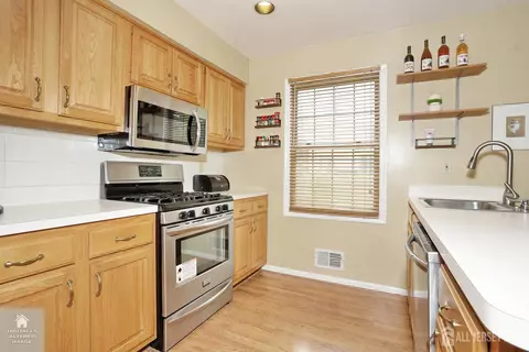 Kitchen - 243 Harvard Dr, Hackettstown, NJ 07840 photo 2 of 3