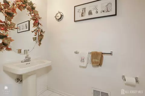 Bath - 243 Harvard Dr, Hackettstown, NJ 07840 photo 1 of 3
