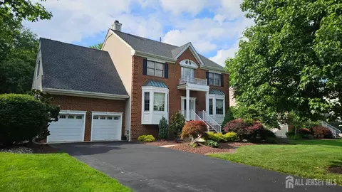 5 Tree Farm Rd, South Brunswick, NJ 08852