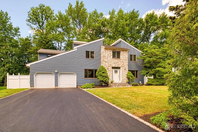 14 Gallo Way, Edison, NJ 08820