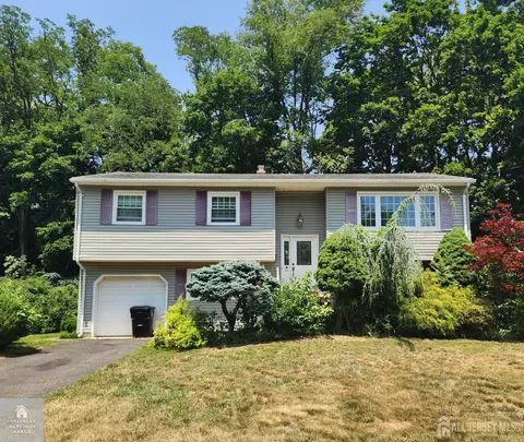 3 Albemarle Rd, East Brunswick, NJ 08816