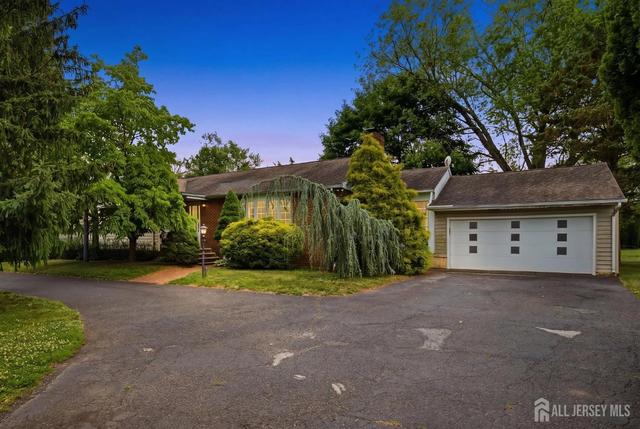 1868 Amwell Rd, Somerset, NJ 08873