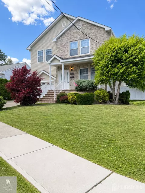 402 Thomas St, Perth Amboy, NJ 08861