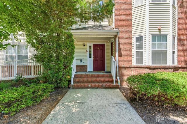 141 Forest Dr #141, Piscataway, NJ 08854