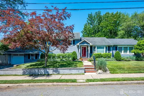 25 Irving Ave, Metuchen, NJ 08840