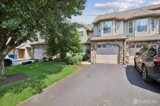 171 Nebula Rd, Piscataway, NJ 08854