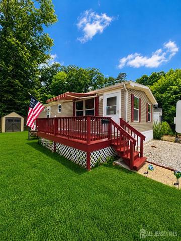 62 Stern Ave, Keansburg, NJ 07734