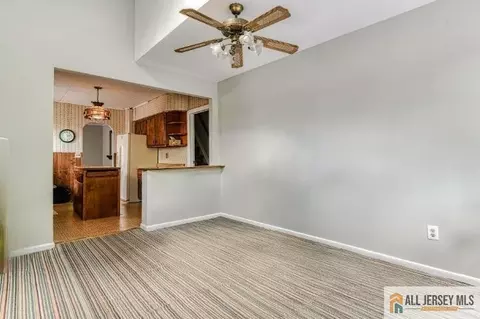 Entry Way - 31 Lehigh Ave, Edison, NJ 08837 photo 1 of 4