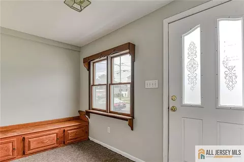 Entry Way - 31 Lehigh Ave, Edison, NJ 08837 photo 3 of 4