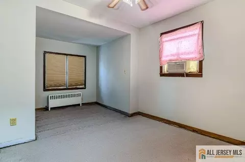 Bedroom - 31 Lehigh Ave, Edison, NJ 08837 photo 1 of 14